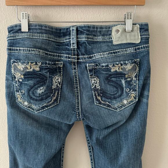 Silver Jeans Tuesday Low Baby Boot Distressed Lace Embroidered Pockets W29/L33 - Picture 10 of 13